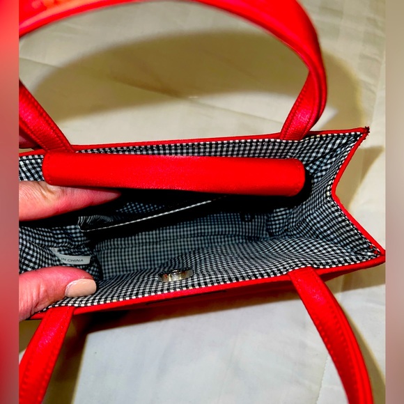 red Kate Spade bag. Small and beautiful. Approx 8” x 6” x 3.5” in - Picture 5 of 6